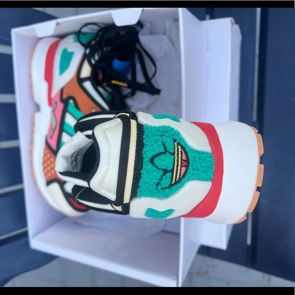 Brand New Adidas “The Simpsons” - Picture 3 of 5